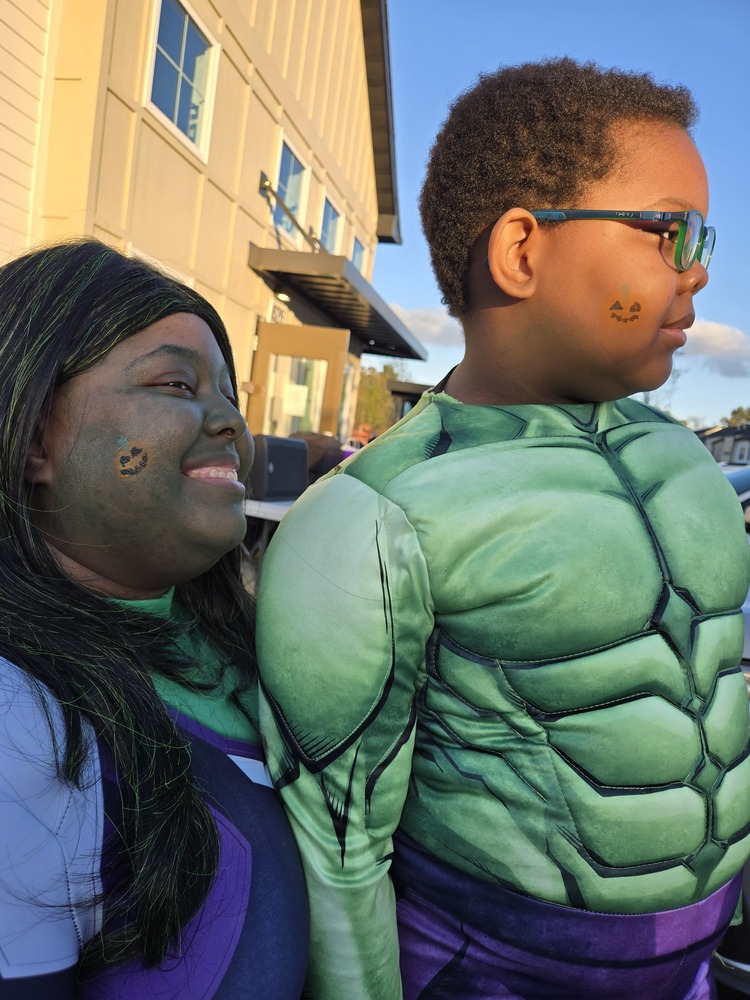 Residents: Mom dressed as She Hulk and Son dressed as Hulk